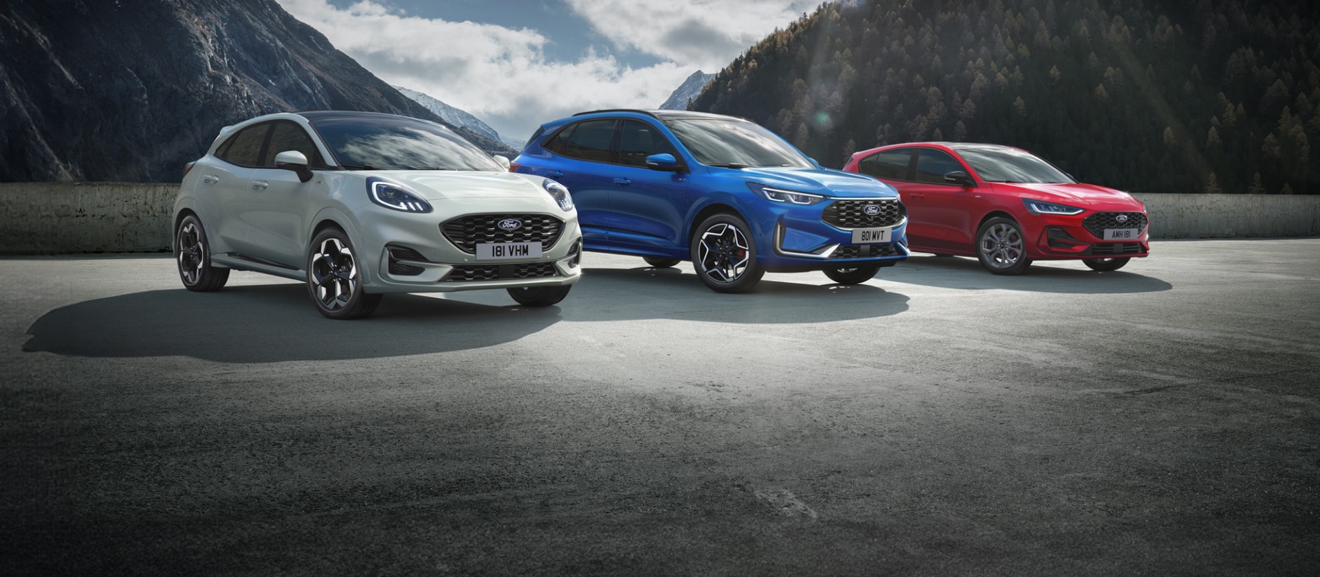 Esittelyssä Ford Hybridi -mallit, mukaanlukien Ford Puma, Ford Kuga ja Ford Focus.