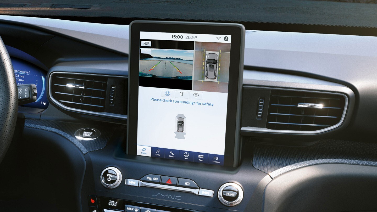 Ford Explorer detail of SYNC with 10.1“ colour touchscreen