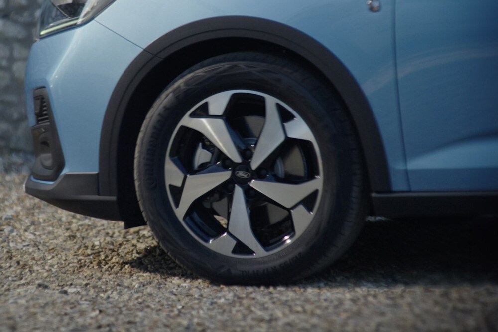 Ford Tourneo Connectin eturengas