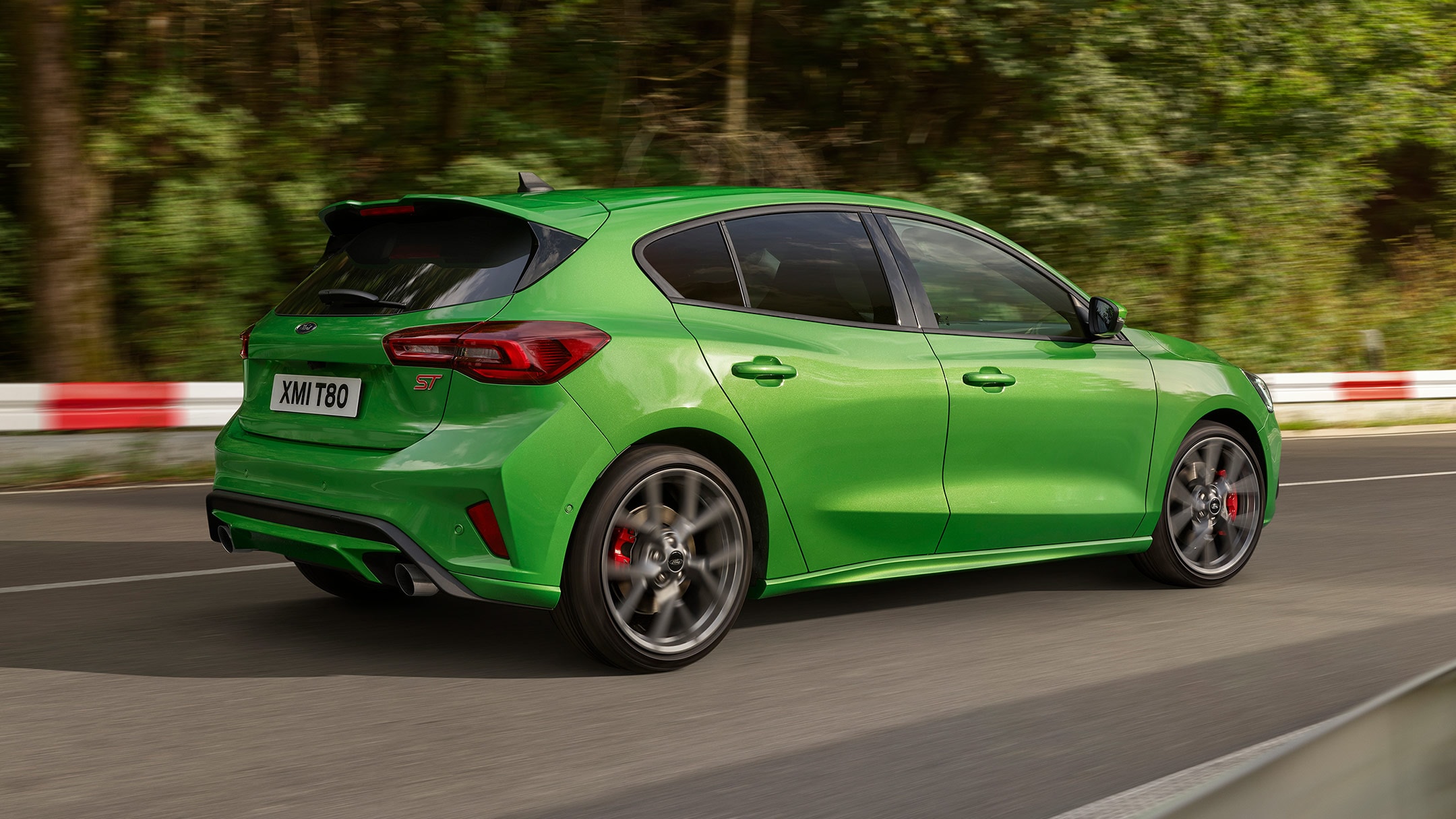 Focus rear three quarter view in motion