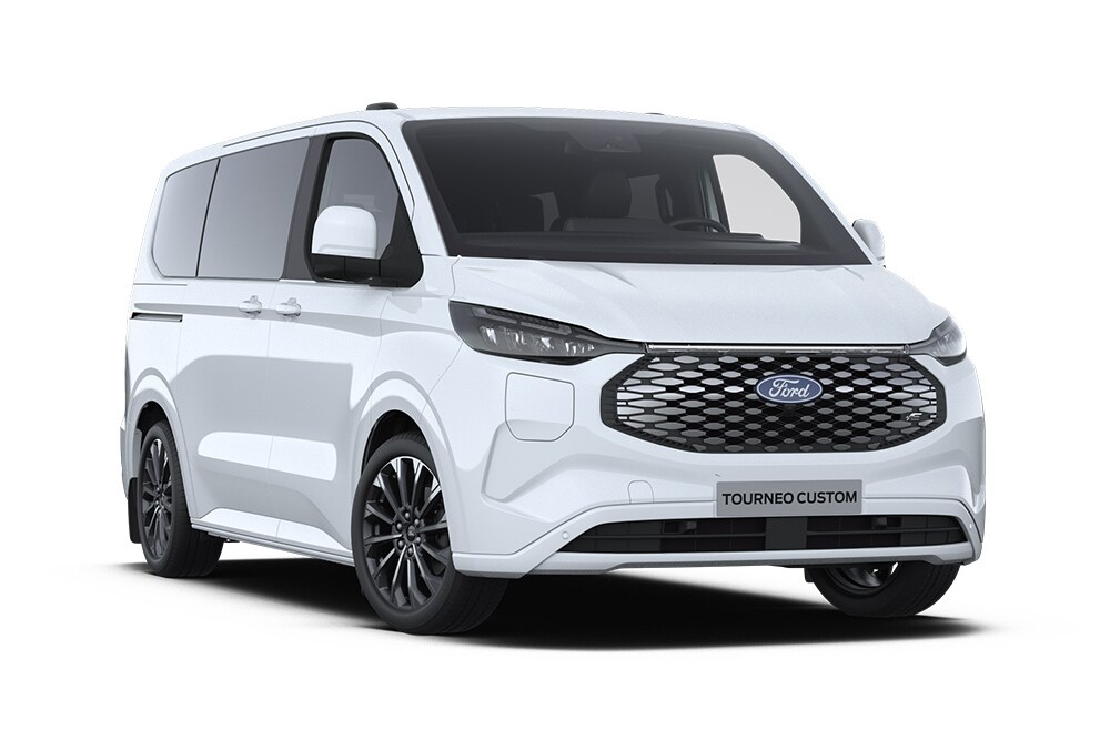 Valkoinen Ford E-Tourneo Custom Titanium X vasemmalta etuviistosta.