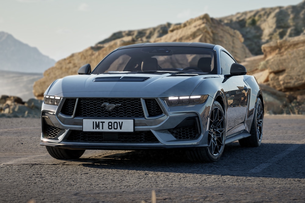 Ford Mustang GT Fastback Nite Pony Carbonised Gray ulkovärillä
