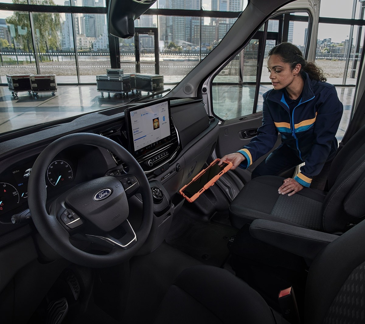 Ford E-Transitin sisätilan säilytysratkaisut